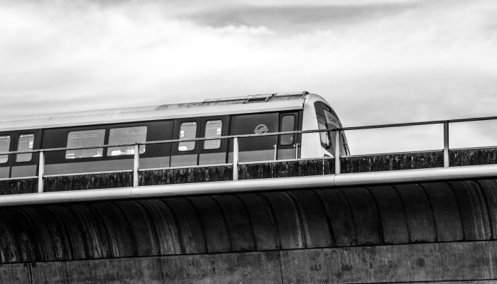 最新疫情涉及列车：安全与便捷的平衡